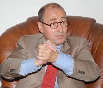 L’ambassadeur de France en Algérie remplacé plus tôt que prévu