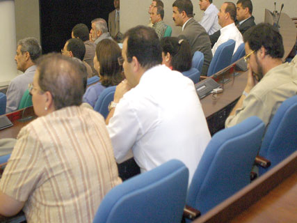 leur position sur les listes ne garantit pas leurs élections,Les quotas des femmes face au non-dit de la loi