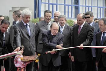 Sa visite s&rsquo;est limitée au stand de l&rsquo;Egypte ,Bouteflika inaugure la Foire internationale d&rsquo;Alger