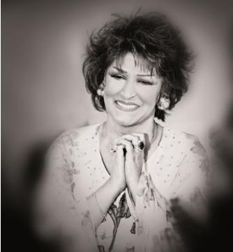 Suite à la disparition de la Diva,Warda El Djazaïria «Mazalet Maâna»