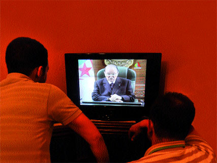 Des réseaux privés de télévision apparaissent en Algérie