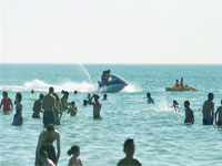 Ils représentent un danger pour les estivants, Jet-skis meurtriers