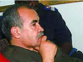 Les sept diplomates algériens face à leur destin ,L’ultimatum des terroristes arrive à expiration