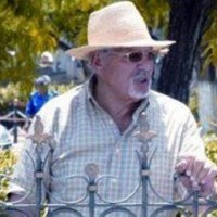 RECUEILLMENT SUR LA TOMBE DE BOUDIAF : Khaled Nezzar pris à partie par des militants du MJIC