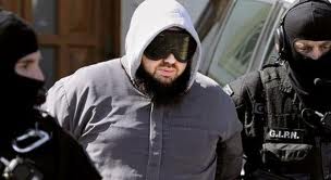 Un islamiste algérien jugé mercredi en France