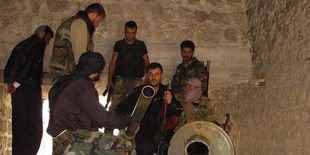 Violents combats proches de Damas