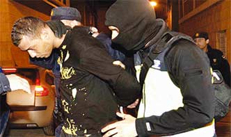 ALICANTE (ESPAGNE) : 12 immigrants Algériens s’échappent d’un fourgon de police avant d’être rattrapés