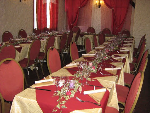 Assainissement des salles de fêtes Toutes les autorisations d’ouverture sont gelées