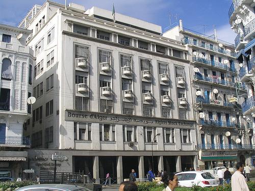 Bourse d’Alger : Rouiba, Salama Assurances vie et MLA introduites avant fin 2012