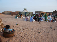Entre la vie des camps et leur amour de la patrie, Les enfants sahraouis et le rêve du lendemain