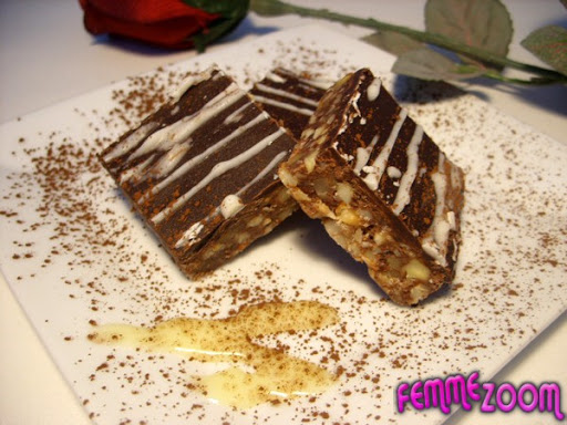 Gâteau aux fruits secs et au chocolat noir