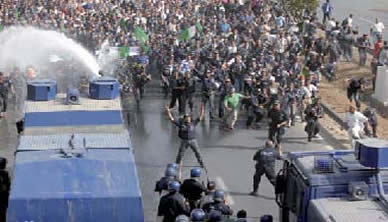 ILs comptent marcher de nouveau sur Alger, Les gardes communaux reviennent à la charge