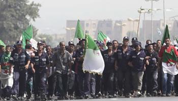 Ils observent des sit-in dans toutes les wilayas du pays,Les gardes communaux ne désarment pas