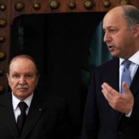 Intervention militaire au Mali :Fabius sonde Bouteflika