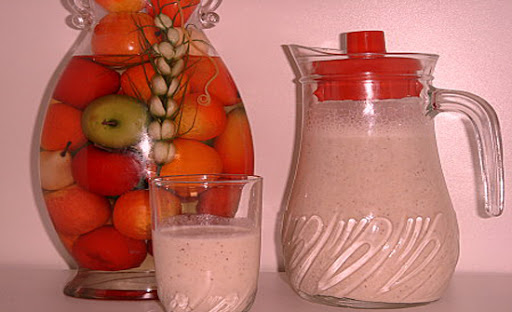 Jus de Banane aux Dattes et aux Amandes