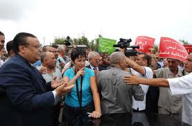 La crise au sein des partis politiques vue par trois universitaires