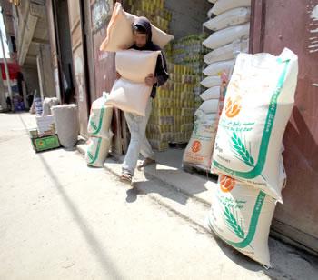 Le CNES et l&rsquo;UGTA adressent un mémorandum à Bouteflika,Gare à l&rsquo;explosion sociale!
