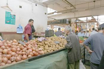 Les citoyens face à la flambée des prix,«Il nous faut des salaires de député»