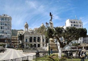 Oran envahie par des cohortes de Nigériens et de Maliens