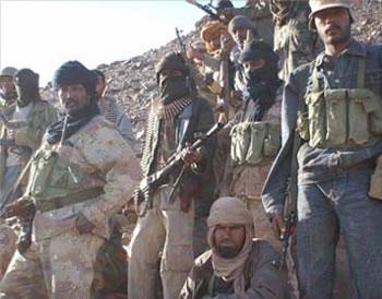 40 policiers tués dans 2 commissariats,Les combats font rage à Alep