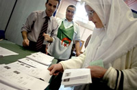 Algérie : embrassez-vous, c’est l’Aïd !