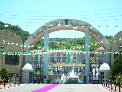 Algérie – Un attentat contre une académie militaire déjoué