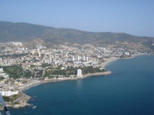 ANNABA, Routes, hôpitaux et stades attendent leur réalisation