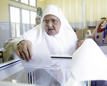 Candidature aux élections locales,Les partis font le tri