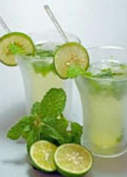 Chez les familles oranaises, Pas un « f’tour » sans limonade ou jus