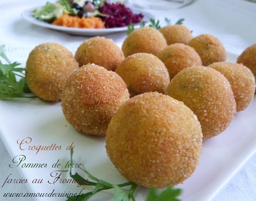 Croquettes de pommes de terre farcies au fromage