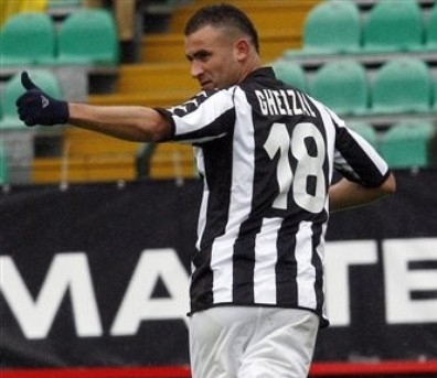 Ghezzal file vers Torino