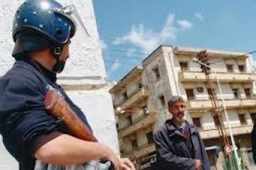 Kabylie : des policiers dans les cybercafés à la recherche des militants du JRK