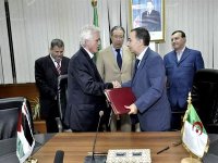 L’Algérie remet des documents d’archives à l’Etat palestinien