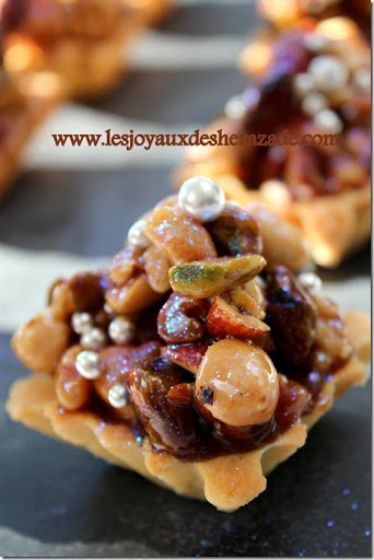 Tartelettes aux fruits secs et caramel , Gâteaux de l&rsquo;aid 2012