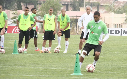 Algérie – Libye, Lemouchia : «Prêt à remplacer Lacen»