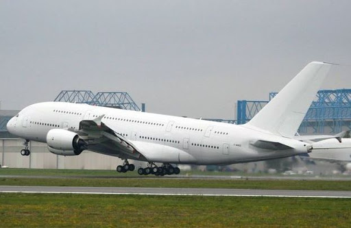 Emirates en quotidien à Alger en mars