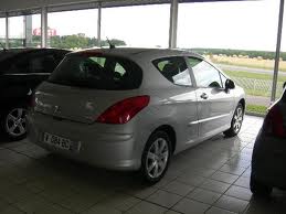 Le « syndicaliste » Salah Djanouhat s’offre dix voitures 308 HDI !