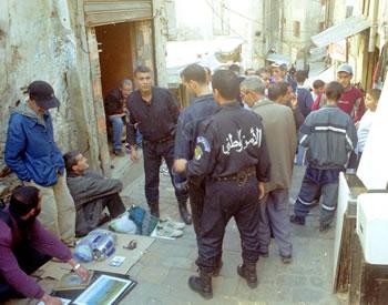 Les habitants soutiennent le démantèlement des marchés informels,Alger sort de l’apnée.