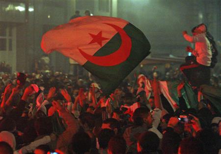 Les supporters algériens déçus de ne pouvoir soutenir leur équipe au Maroc