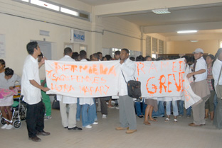 Paramédical : 460 nouveaux postes de formation-emploi