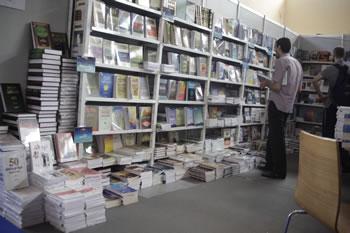 Plus de 10.000 titres édités en 50 ans,Le livre cherche toujours ses lecteurs