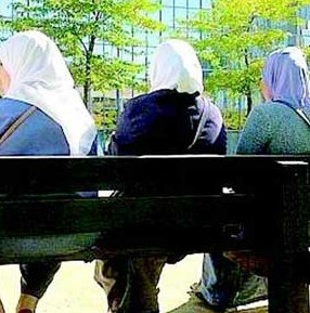 Un projet de décret déposé Tour de vis pour les associations religieuses