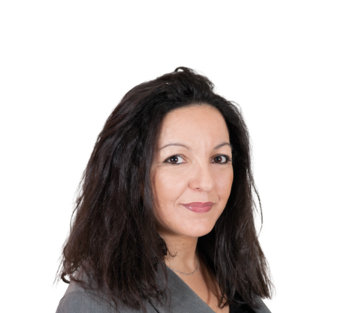 Une Algérienne nommée directrice de cabinet de Marine Le Pen