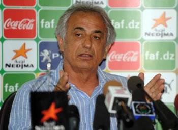 A j-4 du match Algérie-Libye,Le «onze» rentrant déjà coché par Vahid