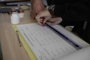 A un mois des élections locales,Les partis en sont toujours aux recours