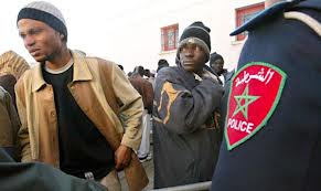 Le Maroc refoule 30 clandestins africains vers l’Algérie