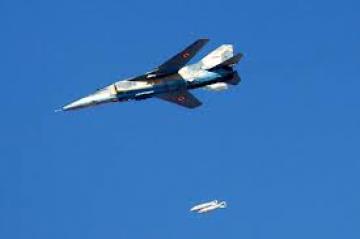 Syrie : l&rsquo;aviation intensifie ses raids aériens autour de Damas