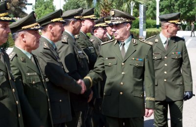 Visite du général Bousteilla au sud-ouest, Les frontières bouclées