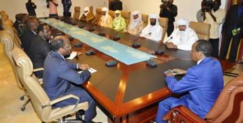 Ansar Eddine et le MNLA privilégient la solution politique au nord du Mali,Alger impose sa voie