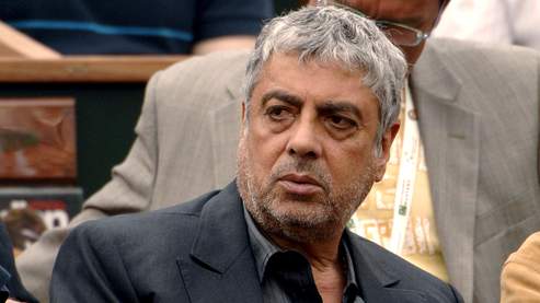 Enrico Macias espère encore pouvoir venir en Algérie